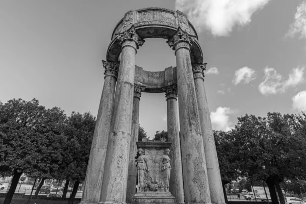 Isernia Molise Monument Över Första Världskrigets Fall — Stockfoto