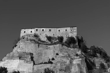 Cerro al Volturno, İtalya 'nın Molise eyaletinde yer alan bir şehirdir. Cerro Cerro Cerris 'in de dahil olduğu meşe ağaçları açısından zengin toprakları nedeniyle Cerro olarak da adlandırılır..