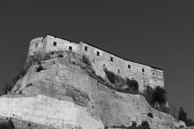 Cerro al Volturno, İtalya 'nın Molise eyaletinde yer alan bir şehirdir. Cerro Cerro Cerris 'in de dahil olduğu meşe ağaçları açısından zengin toprakları nedeniyle Cerro olarak da adlandırılır..