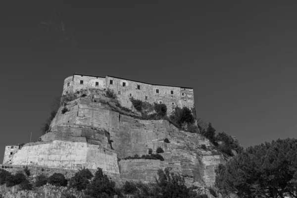 Cerro Volturno是意大利莫利斯的一个自治市 该市也被简称为Cerro 因为它的领土上有丰富的橡木林 其中的Cerro Quercus Cerris 是最引人注目的 — 图库照片