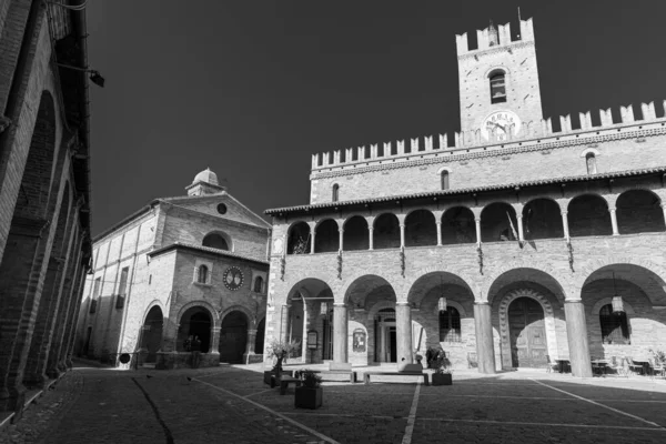 Offida Town Hall Built 13Th 14Th Centuries Central Crenellated Tower — Foto Stock