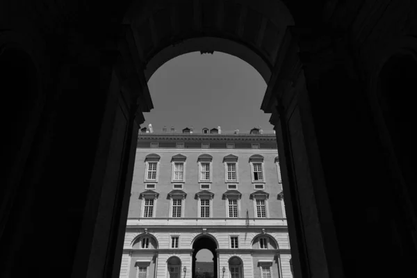 카세르타 캄파니아 이탈리아 비텔리아 이곳은 카세르타에 왕궁이다 부피로 따지면 세계에서 — 스톡 사진