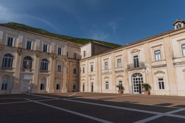 San Leucio Belvedere, Charles of Bourbon, Napoli ve Sicilya Kralı (daha sonra III.).