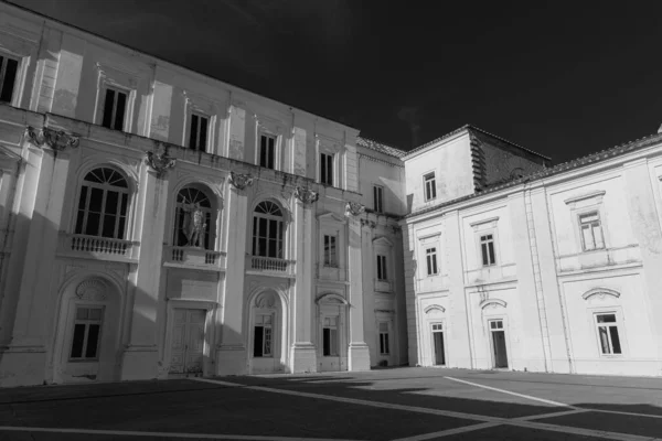 圣卢西奥宫 Belvedere San Leucio 是卡塞尔塔的一座纪念建筑群 被那不勒斯和西西里国王波旁的查尔斯 后来的西班牙国王 名叫查理三世 — 图库照片