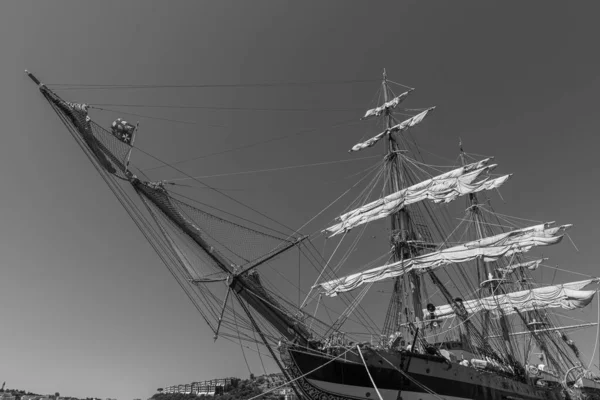 Dove è Stata Costruita L'amerigo Vespucci Amerigo vespucci Foto Stock, Amerigo vespucci Immagini | Depositphotos