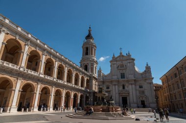 The Basilica of the Holy House is one of the main places of veneration of Mary and one of the most important and visited Marian shrines of the Catholic Church. It is located in Loreto.