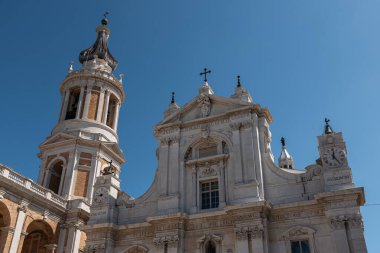 The Basilica of the Holy House is one of the main places of veneration of Mary and one of the most important and visited Marian shrines of the Catholic Church. It is located in Loreto.