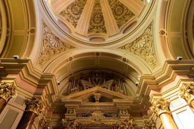 The church of San Flaviano is the cathedral of Recanati. On 12 June 1805 it was elevated to the dignity of a minor basilica by Pope Pius VI.