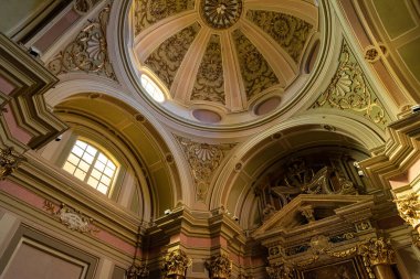 The church of San Flaviano is the cathedral of Recanati. On 12 June 1805 it was elevated to the dignity of a minor basilica by Pope Pius VI.