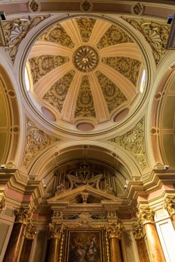 The church of San Flaviano is the cathedral of Recanati. On 12 June 1805 it was elevated to the dignity of a minor basilica by Pope Pius VI.