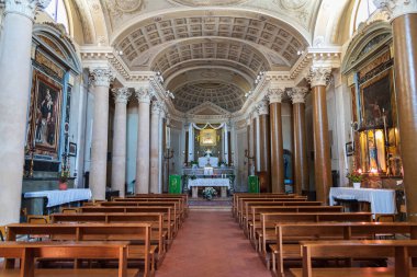 The church of Santa Maria di Montemorello is located in Recanati. The church has a certain notoriety for being the parish of the Leopardi family, where the poet Giacomo Leopardi also went to pray.