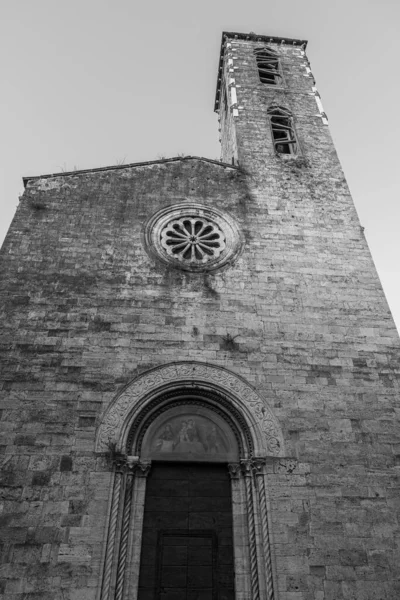 Iglesia San Giacomo Apostolo Lugar Culto Católico Situado Centro Histórico —  Fotos de Stock