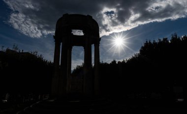 Isernia, Molise, İtalya. Birinci Dünya Savaşı 'nın kaybedilen anıtı.