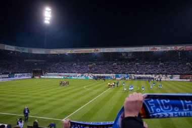 Hansa Rostock 'un Rostock futbol stadyumunda St. Pauli' ye karşı oynadığı maç.