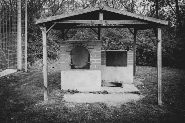 Oven Baking Bread Stands Wooden Roof — Fotografia de Stock