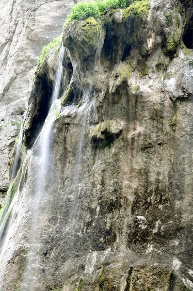 Kabardey-çatışmalar işgalciler Chegem şelaleler