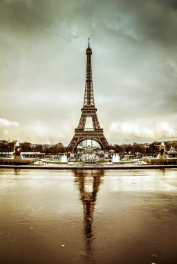 Eiffel havlu