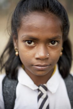 Hintli kız öğrenci