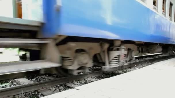 Transporte de trenes en movimiento — Vídeo de stock