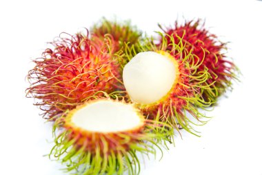 Peel kapağı dışarı ve rambutans içinde