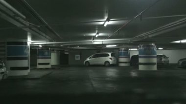 yer altı otoparkı sürüş