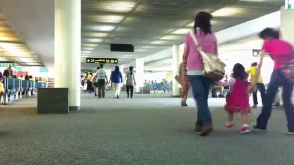 Timelapse of passengers walking — Stock Video