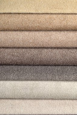 Mobilya ve giyim Döşeme renkli ve parlak kumaş örnekleri. Bir palet Tekstil soyut çizgiler farklı renkteki Close-up.