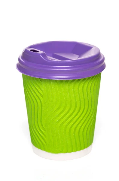 Крупним Планом Збирання Зеленого Паперу Чашка Кави Фіолетовою Кришкою Ізольовані — стокове фото