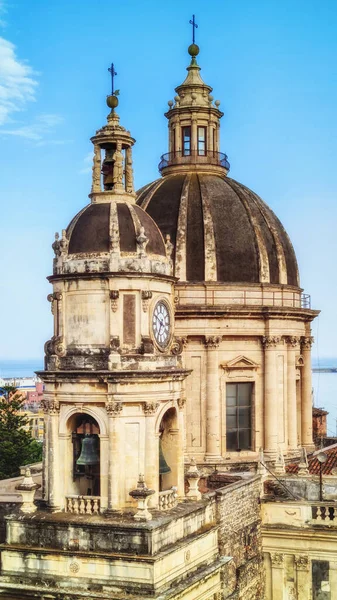 Kupole Hodinová Věž Duomo Sant Agata Římskokatolická Katedrála Catanii Sicílie — Stock fotografie