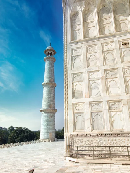 Ein Blick Auf Das Minarett Des Taj Mahal Agra Indien — Stockfoto