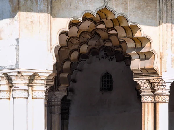 赤い城砦 アグラ インド中多くのアーチ — ストック写真