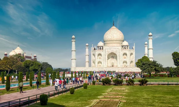 Taj Mahal Agra India November 2021 Tourists Background Taj Mahal — Stock Photo, Image