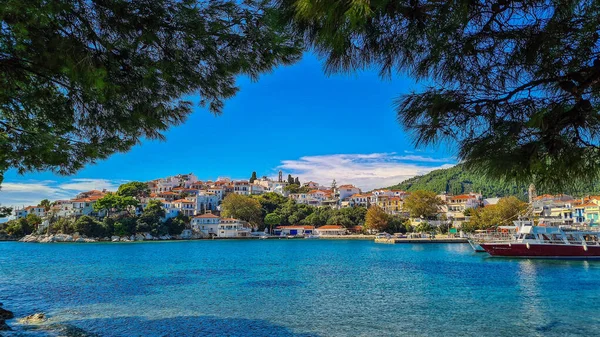 Yunanistan, Skiathos Town 'dan eski limana güzel bir manzara