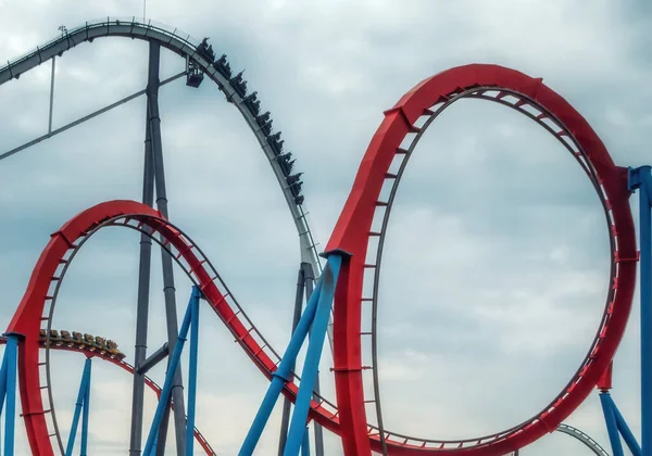 Roller Coaster Parku Rozrywki — Zdjęcie stockowe