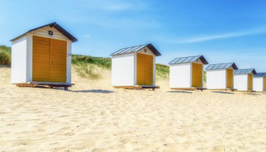 Cadzand Bad plajındaki kulübeler, Hollanda