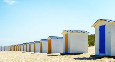 Cadzand Bad plajındaki kulübeler, Hollanda