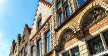 Markt 'ta Flaman mimarisi, pazar meydanı, Brugge, Batı Flanders, Belçika, Avrupa