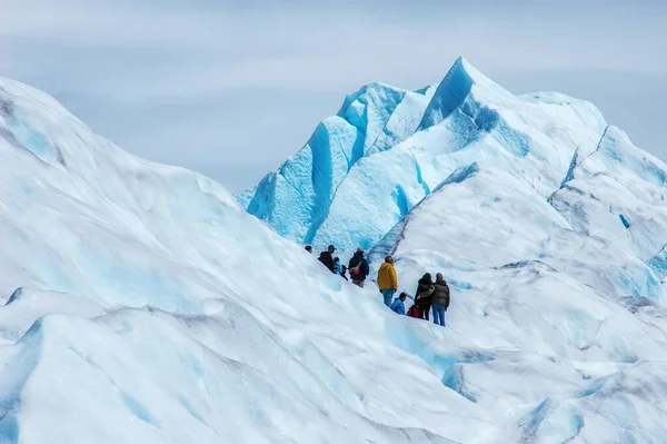 Tourists Trekking Perito Moreno Glacier Los Glaciares National Park Calafate — Photo