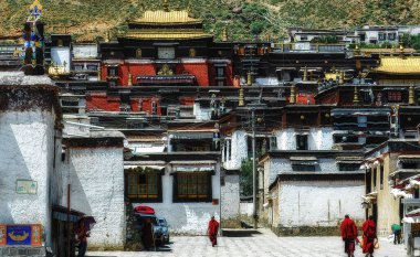 Shigatse, Tibet 'teki Tashilhunpo Tapınağı