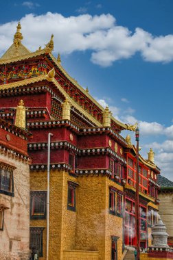 Songzanlin Manastırı, olarak da bilinen Ganden Sumtseling Manastırı, Yunnan, Çin en büyük Tibetli Budist manastırda mimari Ayrıntılar.