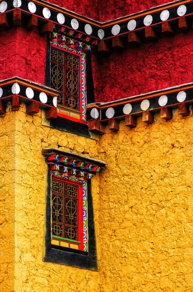 Architecture Details Songzanlin Monastery Also Known Ganden Sumtseling Monastery Largest — Stock Photo, Image