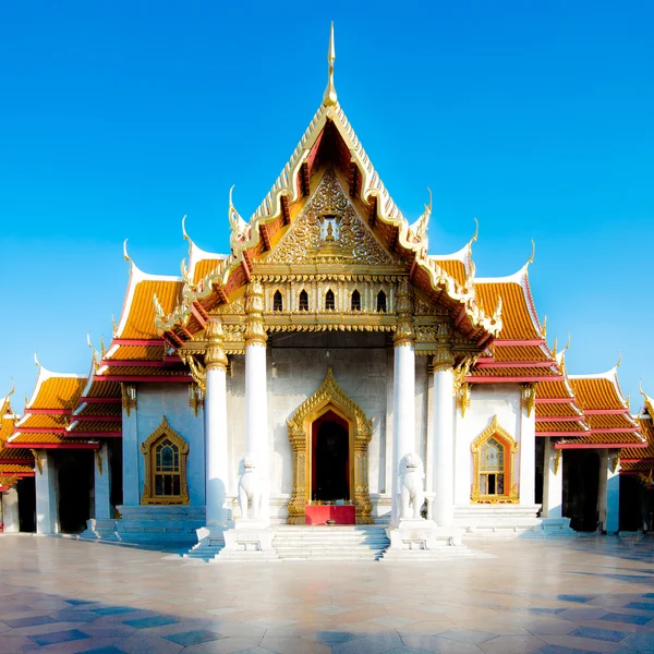 Wat Benchamabopit Dusitwanaram, The most famous temple of Thaila — Stock Photo, Image