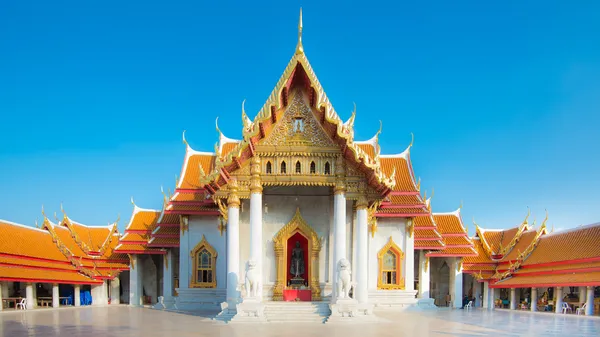 Wat Benchamabopit Dusitwanaram, The most famous temple of Thaila — Stock Photo, Image