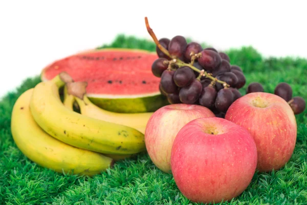 Äpple, druva, vattenmelon och banan är frukter häftiga effekter — Stockfoto