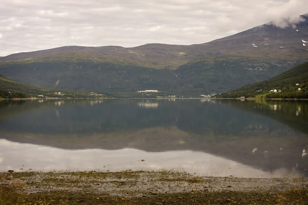 Norvég fjord-táj — Stock Fotó