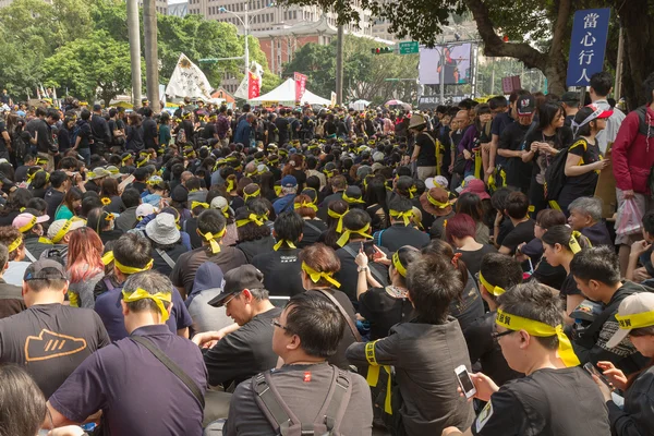 Taipei, Tayvan, 30 Mart 2014. yüz binlerce kişi p
