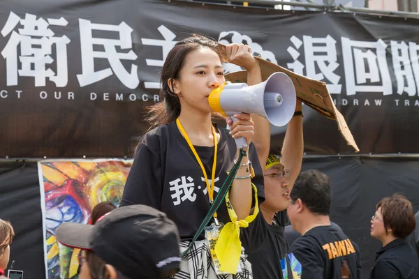 TAIPEI, TAIWAN, 30 mars 2014. Des centaines de milliers de personnes p — Photo