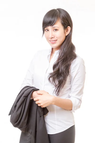 Asiatische Managerin mit Jacke über dem Arm — Stockfoto