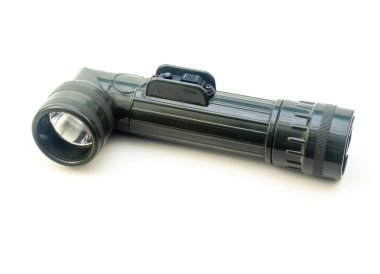 Beyaz arkaplanda yeşil açılı ordu meşalesi