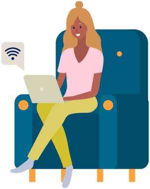 Uzaktan öğrenme, serbest çalışma ve internet eğlencesi. Dizüstü bilgisayarla çalışan kadın.